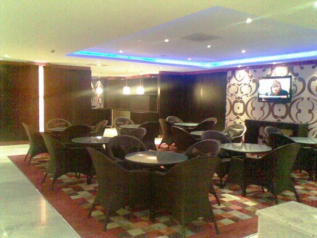 Crom Express Airport Hotel - Jeddah Djedda Buitenkant foto